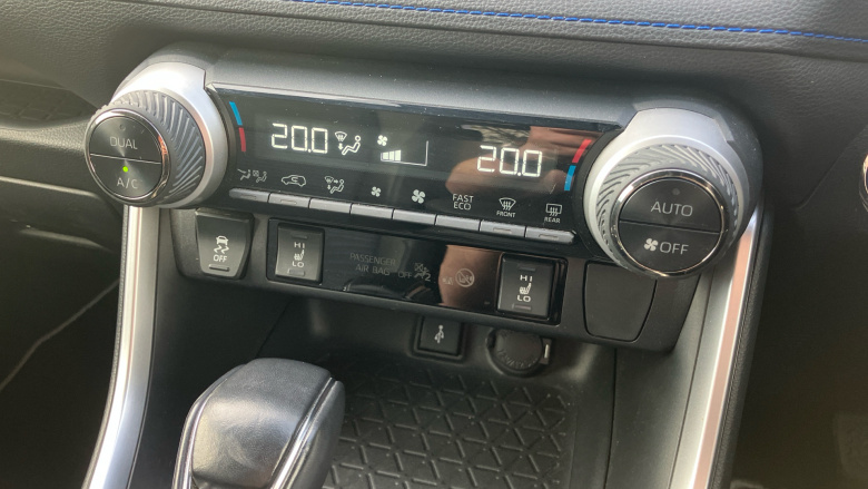 Toyota RAV4 2.5 VVT-i Hybrid Dynamic 5dr CVT 2WD Hybrid Estate